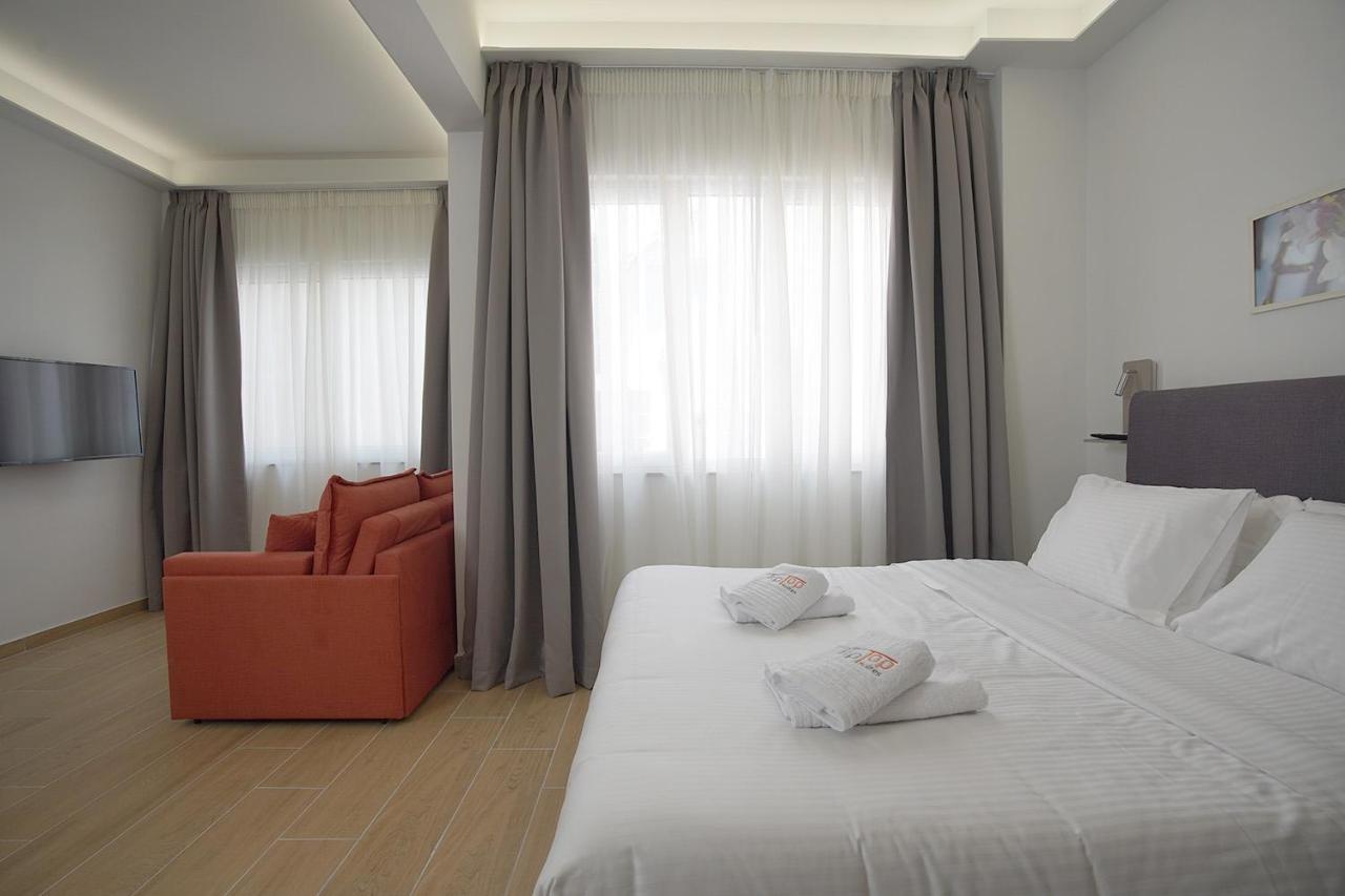 Tip - Top Suites Αθήνα Εξωτερικό φωτογραφία