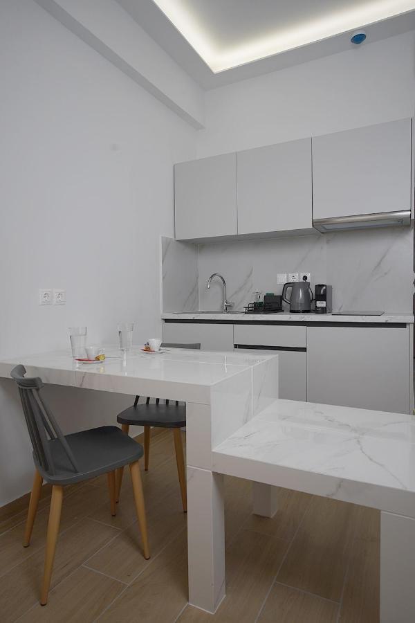 Tip - Top Suites Αθήνα Εξωτερικό φωτογραφία