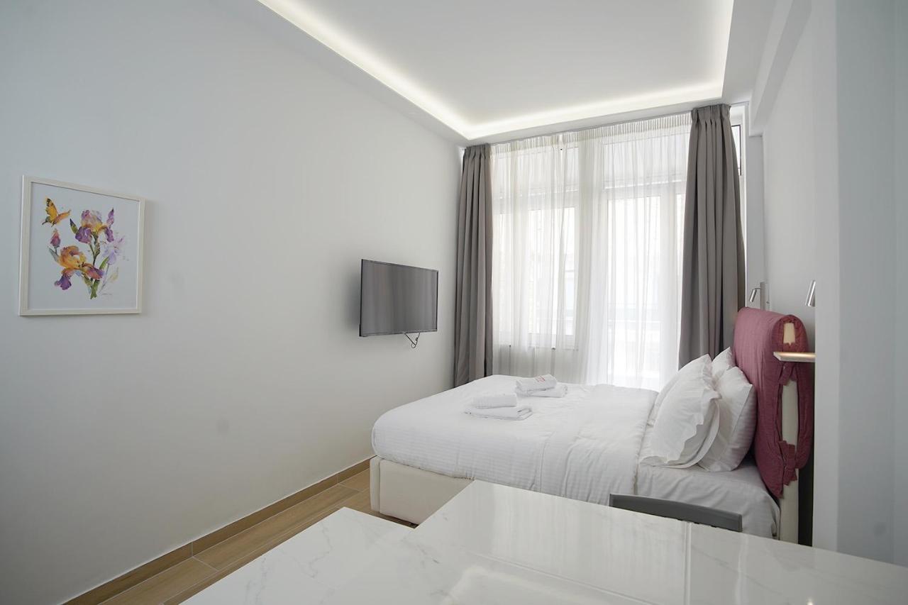 Tip - Top Suites Αθήνα Εξωτερικό φωτογραφία